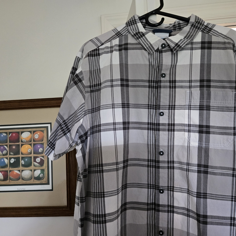Men's Black and White Plaid Shirt